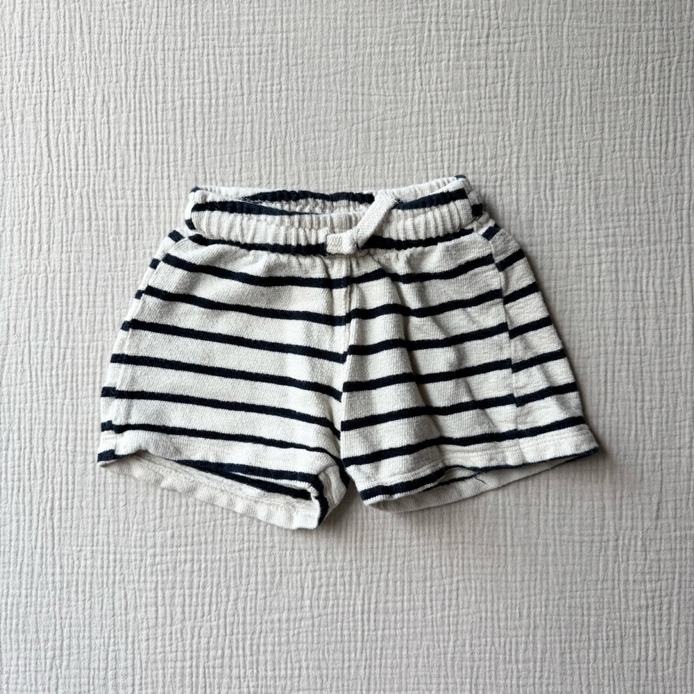Zara Navy and Cream Striped Shorts 12-18m